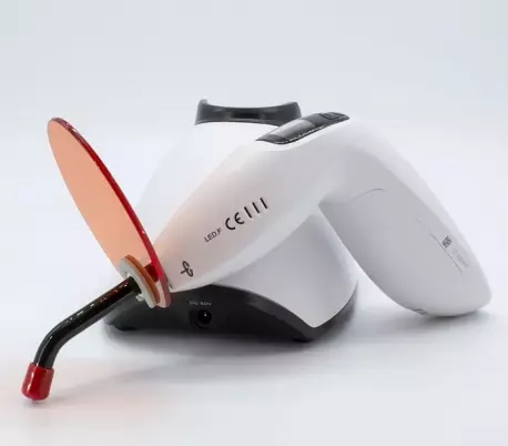 لایت کیور وودپیکر Woodpecker مدل LED - F sim لایت کیور وودپیکر Woodpecker مدل LED - F sim