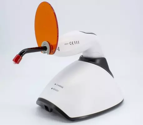 لایت کیور وودپیکر Woodpecker مدل LED - F sim لایت کیور وودپیکر Woodpecker مدل LED - F sim